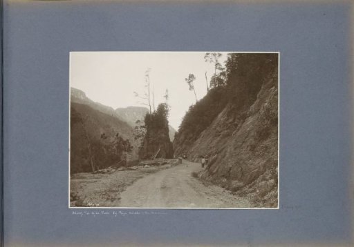 Gorge of the Ajer Puteri River near Paja Kombo on Sumatra