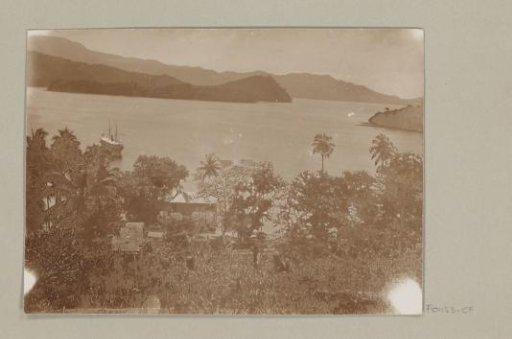 Ship in a bay