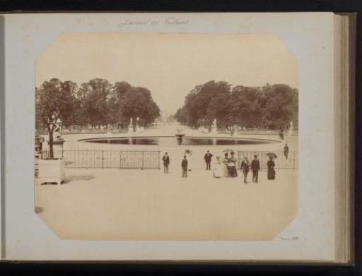 View of the Jardin des Tuileries in Paris