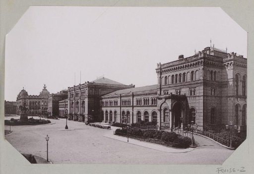 View of the railway station at Hannover