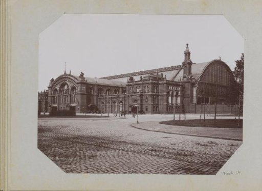 View of the railway station of Bremen