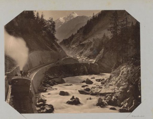 Steam locomotive on the route between Lauterbrunnen and Grindelwald