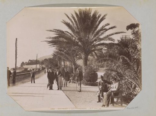 Men with hats on the promenade of San Remo