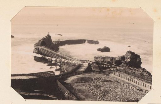 View of the pier and harbour of Biarritz