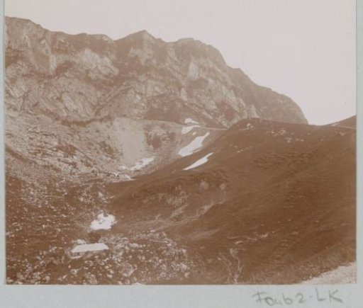Mountain wall with snow in the Alps