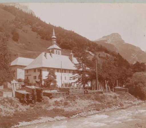 Hôtel du Fer à Cheval on the Giffre in Sixt-Fer-à-Cheval