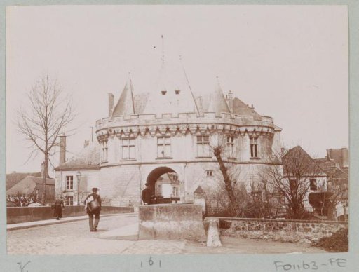 Porte St-George in Vendôme