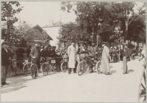 Start of the Paris-Amsterdam automobile race