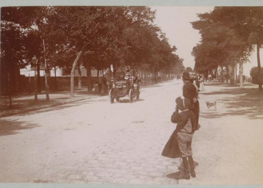 Start of the Paris-Amsterdam automobile race