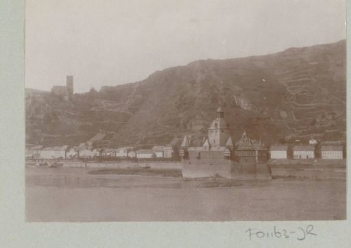 View of Burg Pfalzgrafenstein in the Rhine at Kaub with Burg Gutenfels in the background