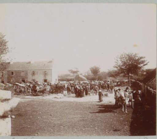 Market in Saint-Vougay