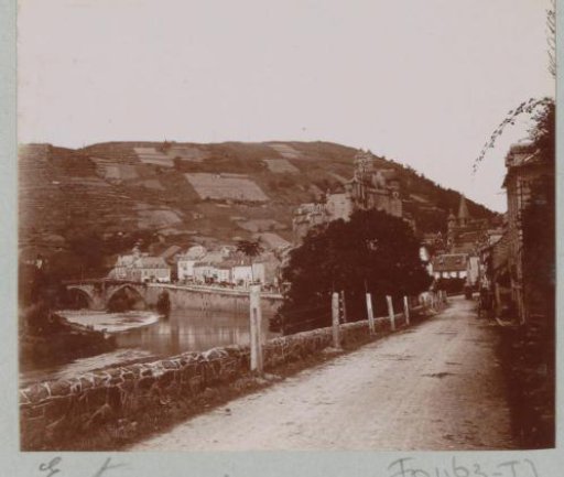 View of Entraygues-sur-Truyère