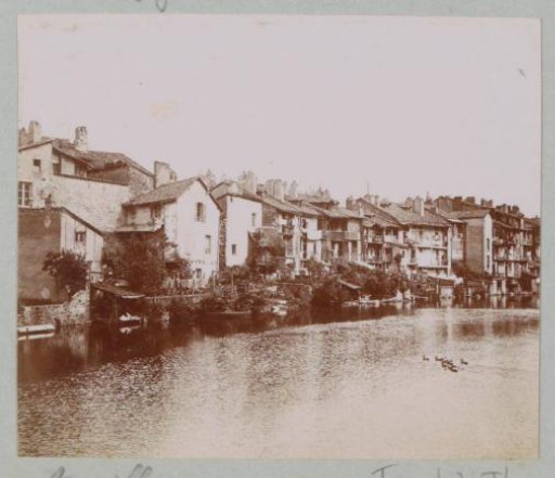 Houses on the Jordanne in Aurillac