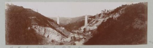 Viaduct des Fades under construction over the Sioule in the Auvergne