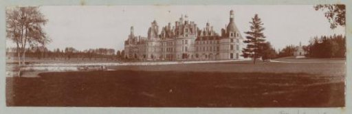 View of the Château of Chambord