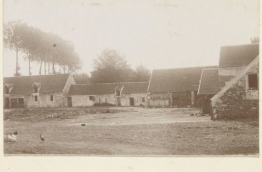 Farmhouse and yard in France