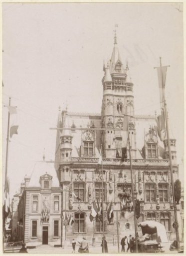 Building with a tower in France, possibly a town hall