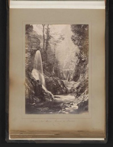Mondoni waterfall in Amélie-les-Bains