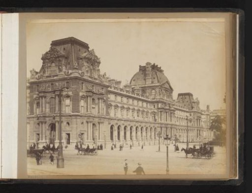Musée du Louvre in Paris