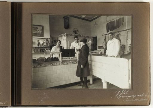Interior of the Butcher's Shop of J. Piël, Spreeuwenpark 7, Amsterdam
