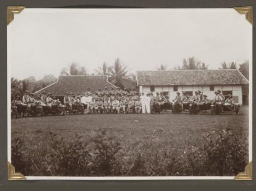 Group Portrait of Cadre and Motor Officers of the Police in Lampong
