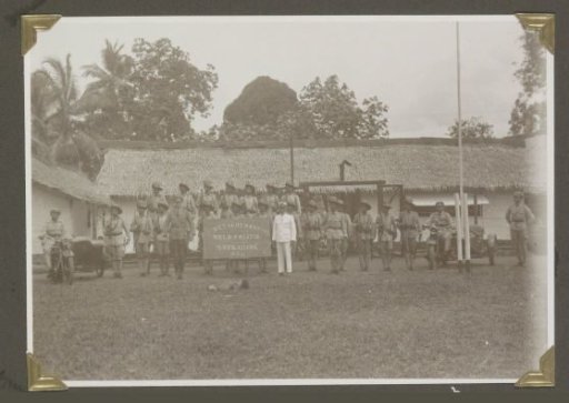 Group portrait of the field police of Soekadana (South Sumatra)