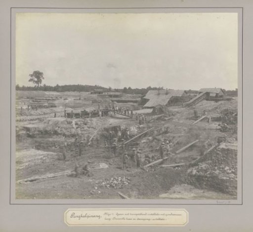 Tin mine with conveyor belt, Decauville railway, pumping installation and workers at Pangkalpinang