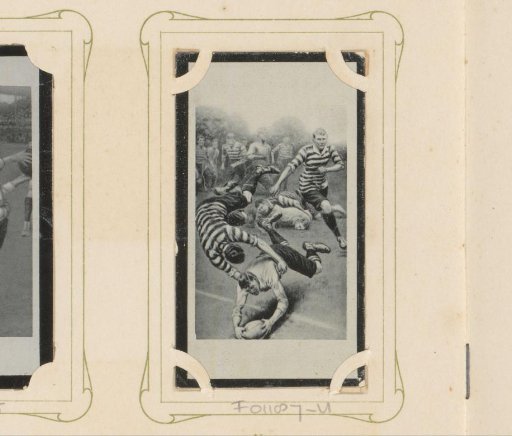 Reproduction of a drawing of a falling player in a duel during a rugby match