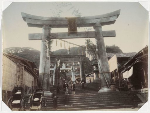 Sacred gates at the entrance of temples, Tokyo