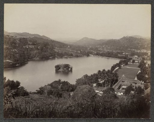 View of the lake of Kandy in Ceylon