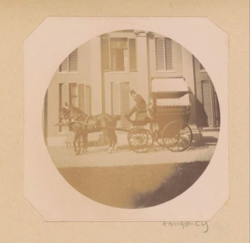 Carriage waiting in front of a house, possibly Groot Warnsborn near Arnhem