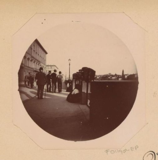 Promenade with passers-by along the Arno in Florence