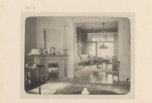 Interior of Van Eeghenstraat 88 in Amsterdam