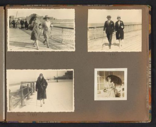 Walkers in Scheveningen