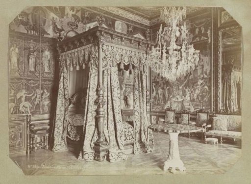 Interior of a bedroom in the Palace of Fontainebleau