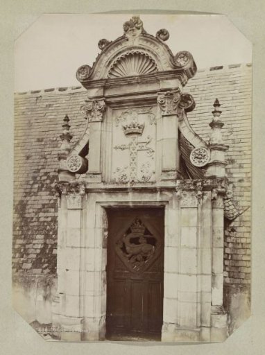 Dakkapel van het kasteel van Blois, versierd met salamander