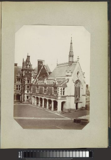 Chapel on the courtyard of the Château of Blois