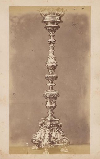 Giant gas candelabrum