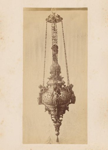Metal hanging lamp