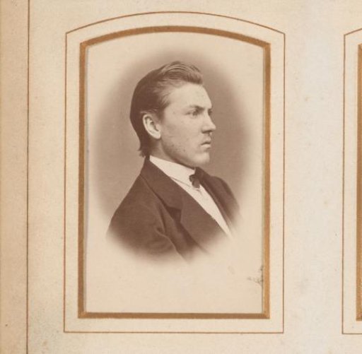 Portrait of a man, in profile