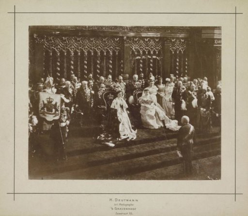 Inauguration of Queen Wilhelmina in the New Church in Amsterdam