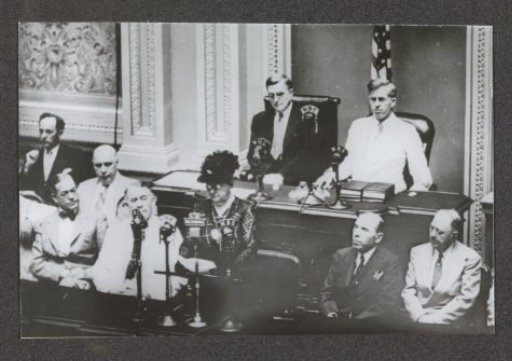 Queen Wilhelmina addressing the American Congress
