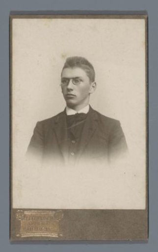 Portrait of Prof. Dr. W. Banning