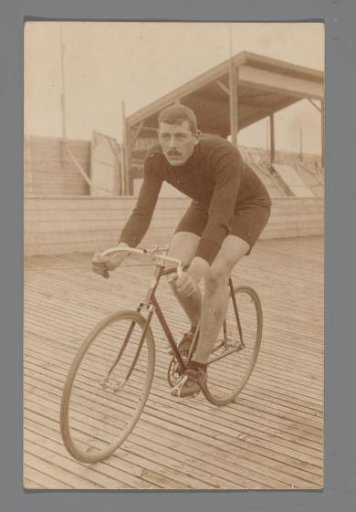 Jaap Eden on the bicycle