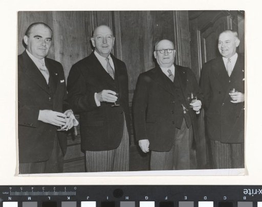 Group portrait of politicians on the occasion of the anniversary of the Union of South Africa