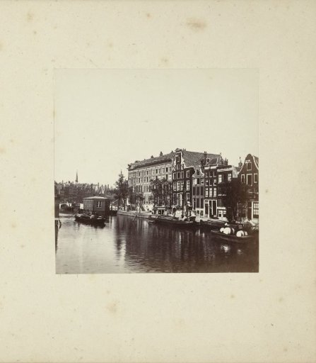 View of the Nederlandsche Bank on the Oude Turfmarkt