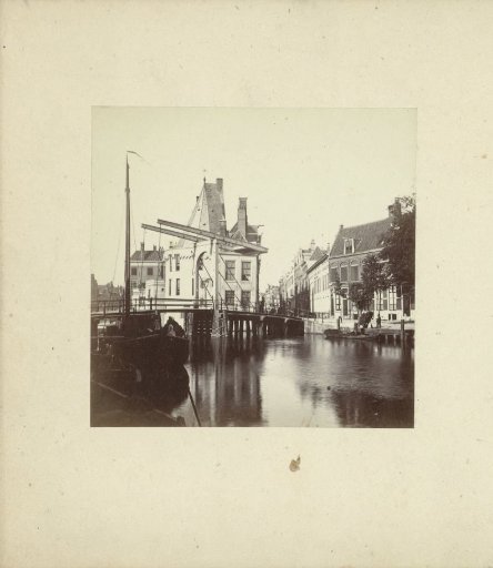 Swych Utrecht in Amsterdam, seen from the Kloveniersburgwal