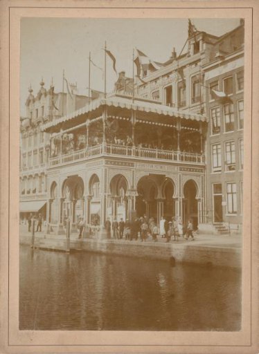 Student Society Nos Jungit Amicitia in the Vosje at Rokin 31 in Amsterdam