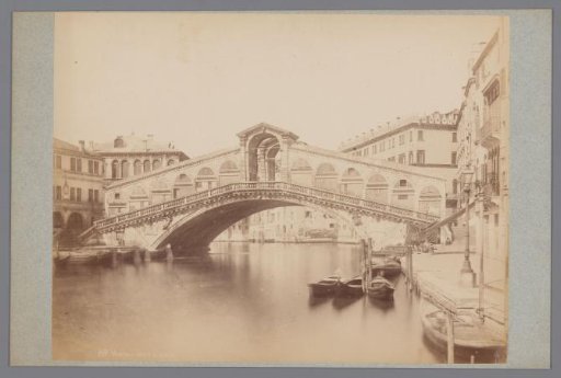 View of the Rialto Bridge in Venice