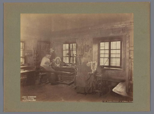 Wood-turning workshop in Velthorns, Austria